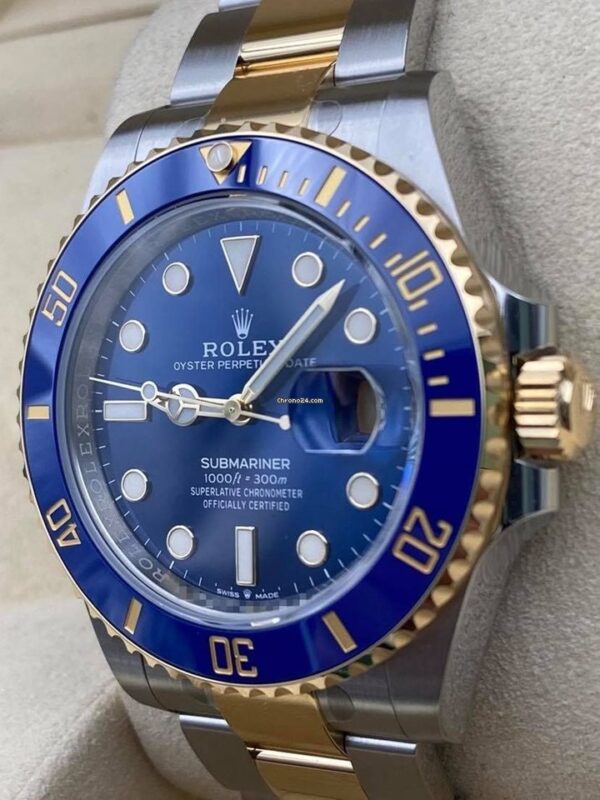 Submariner Date 41mm Blue Dial Two Tone 126613LB 2021 Unworn  1