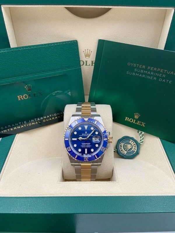 Submariner Date 41mm Blue Dial Two Tone 126613LB 2021 Unworn  1