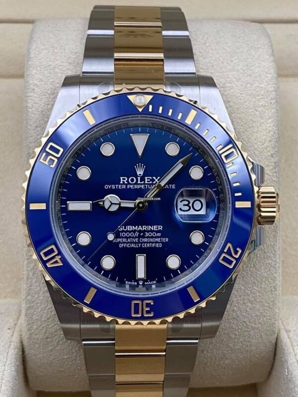 Submariner Date 41mm Blue Dial Two Tone 126613LB 2021 Unworn  1