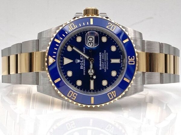 Submariner Date 41mm Blue Dial Two Tone 126613LB 2021 Unworn  1